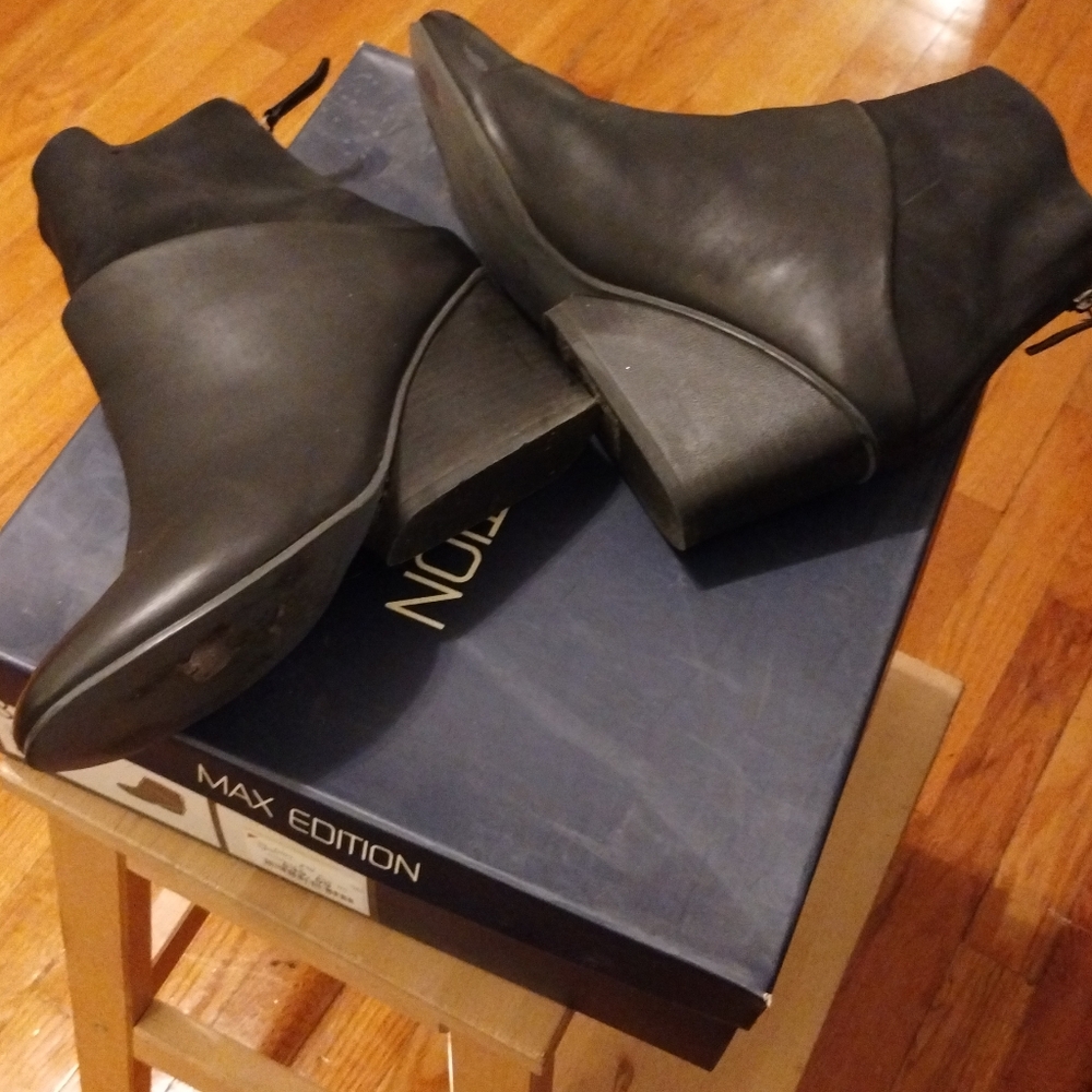 Max Studio Ankle Boot